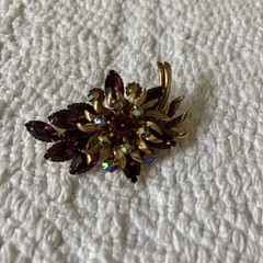 Vintage Purple Rhinestones Flower Spray Pin Brooch Goldtone