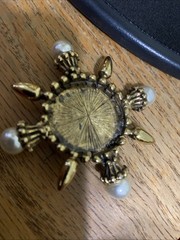 Vintage Ships Wheel Faux Pearls Gold – Tone Starburst Brooch 2.25″ diameter