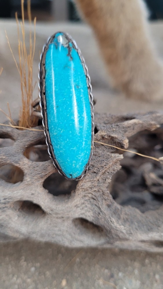 Vintage 1970s Sterling Turquoise Ring Size 6.25 Native American Inspired