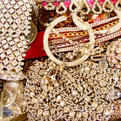 Vintage To MOD ALL RHINESTONE BLING Craft/Junk Jewelry 2.2 lbs Arts Crafts DIY