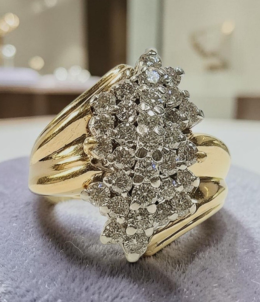 10K Gold VINTAGE Waterfall .93TCW Diamond Cluster Size 6.5 Ring 5.5 Grams