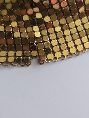 Vtg 1970’s 80s Gold Tone Mesh Cowl Bib Necklace Small