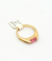 Vtg Sz 8 Ring Sm Pink Cubic Zirconia 18KGE Stackable Fashion Jewelry StySm3