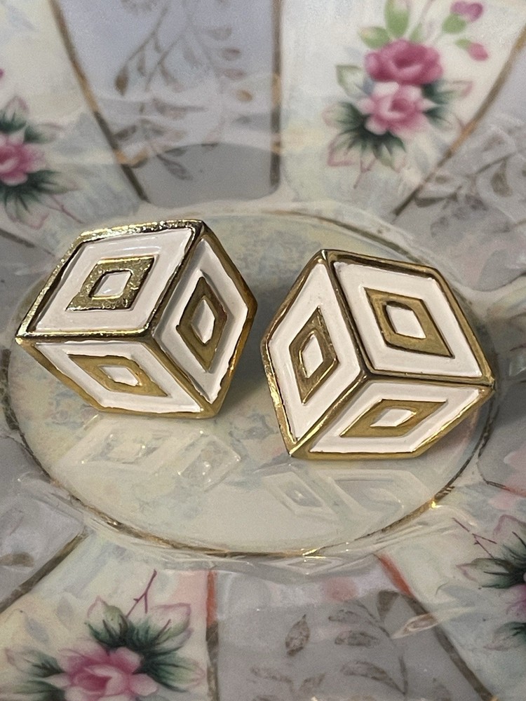 RARE Lanvin Paris 3D White Enamel Gold-Plated Square Dice Clip On Earrings COA