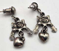 Vintage Kitty Cat Heart Dangle Earrings Silver Tone Figural Novelty 1 In