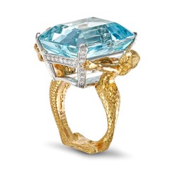 Julius Cohen Aquamarine Diamond Platinum 18 KT Ring