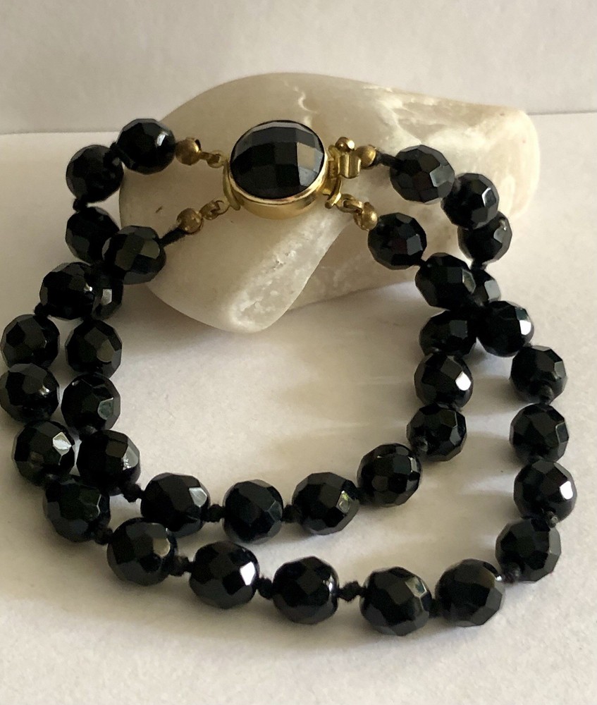 Vtg Made In Austria Black Beaded Bracelet, Stamp, Gold Tone Clasp