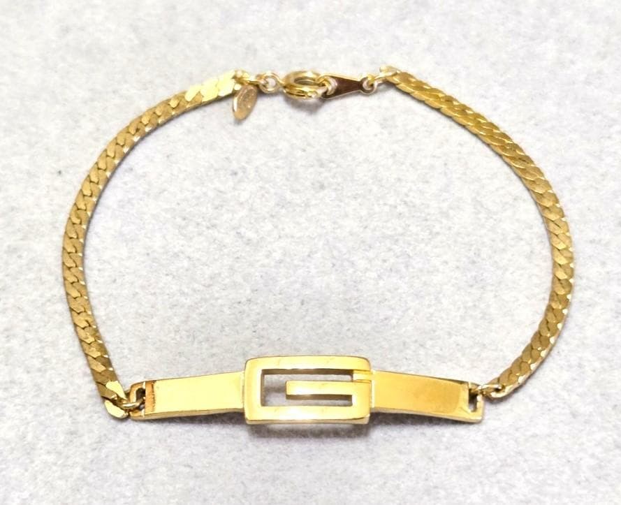 Givenchy G Logo Plate Bracelet 18cm Used Waterproof