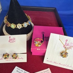 Judy Lee Vintage Gold-Plated Multicolor Rhinestone Jewelry Set Bracelet Ring Ne…