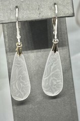 Art Deco Crystal Floral Frosted Molded Glass Pendant Necklace & Earring Set