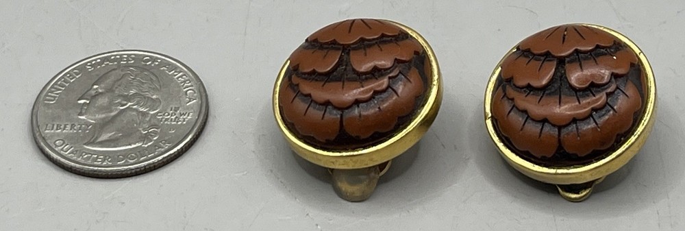 Vintage Givenchy France Brutalist Faux Cinnabar Button Clip-On Earrings 1977