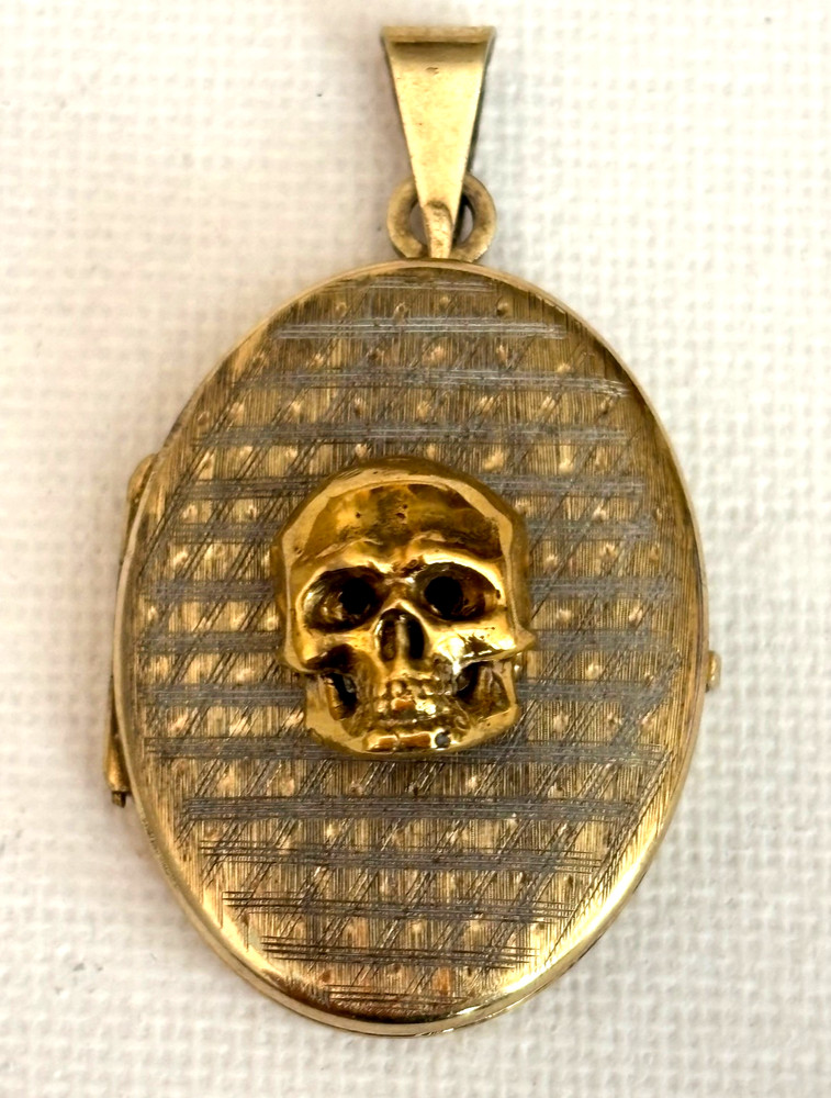 Ant. Victorian Memento Mori 19th C Silver 835 Gild Skull Pendant Photo Locked
