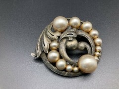 Vintage Pot Metal Large Faux Pearl Art Nouveau Leaf Brooch Pin