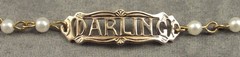 Vtg 1960s DARLING Plaque FAUX PEARL LINK BRACELET NOS Sweetheart Jewelry 8.25″