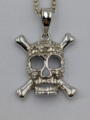 By Marsala Mfg Vtg Sterling 925 Diamond Skull Crossbone Pendant 16″ Box Necklace
