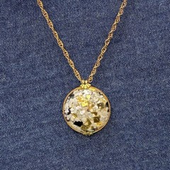 Vintage 12k Yellow Gold Filled Lucite Gold Fleck Confetti GF Pendant Necklace