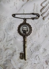 Jo Shelby Cameo Brooch, Victorian Brooch Pin, General Joseph O. Shelby, CSA!