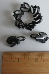 Vtg Circle Pin Prong Set Japanned Unfoiled Clear Marquise Cut Stones Clip Earrin