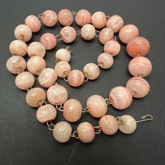 VTG Banded Calcite Necklace round beads 20″ Graduated Pink coral peach colors