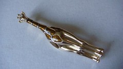 VINTAGE SIGNED LC LAUREN CONRAD ENAMEL GIRAFFE PIN BROOCH GOLD TONE ESTATE