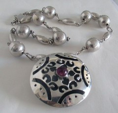 VINTAGE MEXICO BOLD STERLING PENDANT NECKLACE 2 INCHES, 42 GRAMS, AMETHYST, 20″