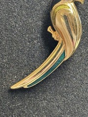 Vintage 80s Liz Claiborne Gold Tone Parrot Bird & Monet Butterfly Brooch Lot 2