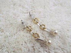 Silvertone Goldtone Rhinestone Bead Bar Link Pierced Earrings (B45)