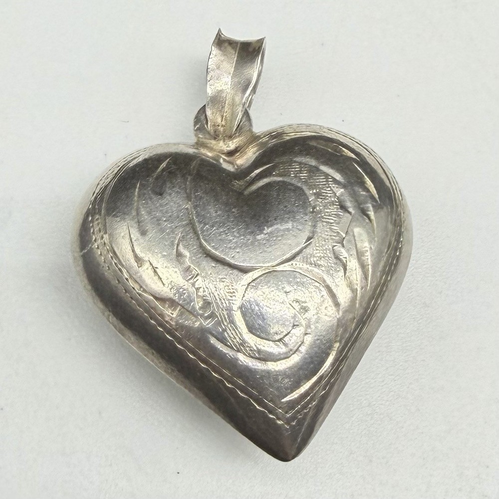 Sterling Silver 925 Etched Scroll Hollow Puffy Heart 29mm Pendant 5.7g