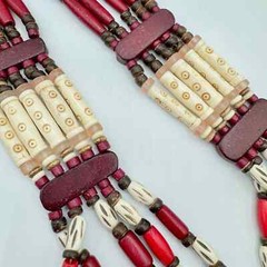 Chico’s Cherry-Colored Bib Necklace Beaded Tribal Boho Tropic Vaca Statement