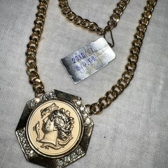 VTG NWT LISNER Runway Statement Roman Coin Rhinestone Medallion Necklace 28” .
