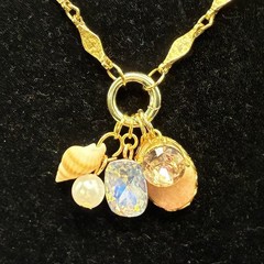 Gorgeous Vintage Sun, Sand, Sea & Sky Charms on Vtg Gold Plated Chain Necklace