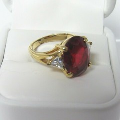 Vintage Cocktail Ring Red Center Stone & White Rhinestones Size 7.5 in Ring Box