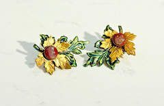 Maple Leaf Earrings Vintage Unbranded Post Style Metal and Gemstone