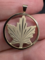 VTG Sterling Silver Gold Vermeil Maple Leaf Engraved Pendant Charm Estate 925