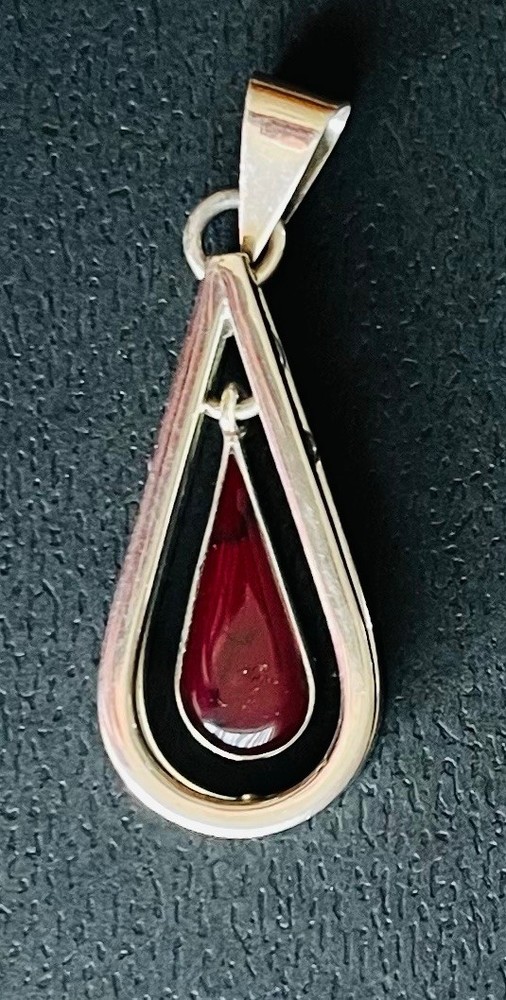 Vintage Carnelian Agate 925 TA-215 Silver Pendant 2 Inch