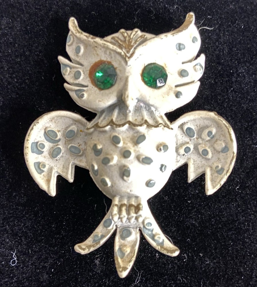 Owl Brooch Green Eyed White Enamel Vintage *Read