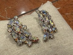 B. DAVID ART DECO VINTAGE IRIDESCENT RHINESTONE NAVETTE CLIMBER CLIP ON EARRINGS