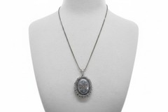 VICTORIAN Sterling Silver A&L Star Mourning LOCKET Pendant & Chain Necklace