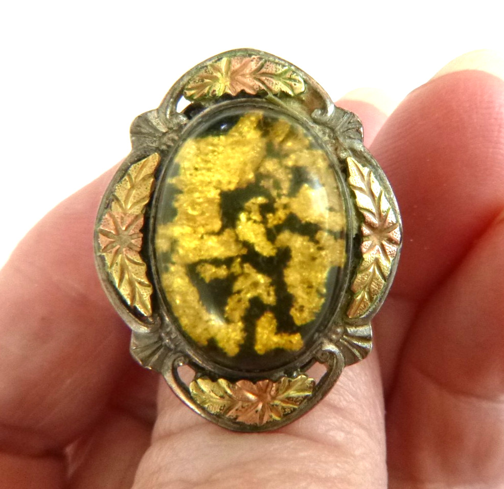 Vtg JNE 925 Sterling Silver & Black Hills Gold Ring Gold Leaf Under Resin Sz 6.5