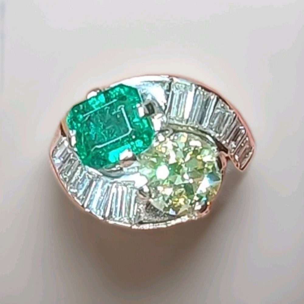 2.28ct. Platinum Vintage Art Deco Natural Emerald Diamond Toi Et Moi Ring GIA