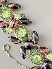 Vintage Verified JULIANA BOOK SET Aventurine Gold Fluss Bracelet Brooch Earrings