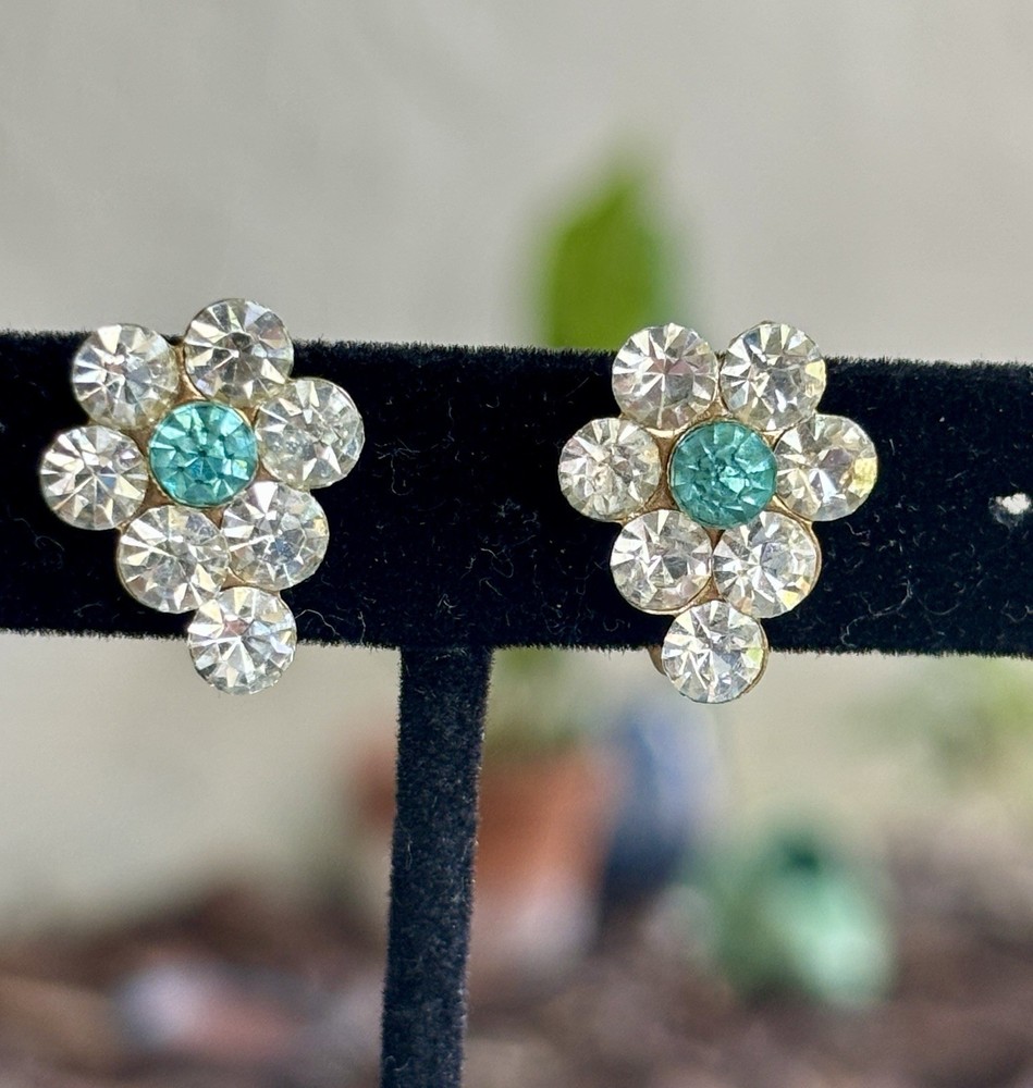 Vintage Crystal Rhinestone Flower Screw Back Earrings Aqua Blue Gold Tone
