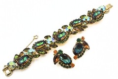 Superb JULIANA DE Delizza Elster Heliotrope Green Fall Bracelet Earrings Set