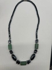 Vtg 16 In Hematite and Jadeite Stone Necklace N17