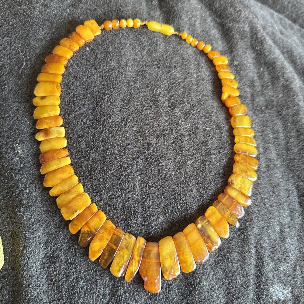 Old Amber Necklace 19” Vintage See Photos 1 Piece Is Broken