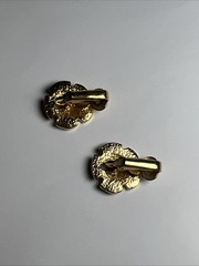 Beach Sand Dollar Gold Tone Clip On Earrings Vintage Textured Shells Ocean EUC