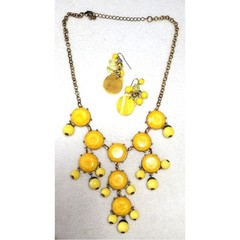 Vintage Yellow Statement Necklace & Earrings Chunky Waterfall Bib Summer Dangle