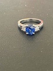 Gorgeous Platinum 1.65CT Sapphire And 0.66CTW Diamond Ring. Size 6 (FL429