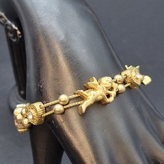 Vintage Victorian Style Gold Tone Cupid Cherub Heart Slide Bracelet 7″