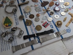 MASSIVE Lot Of Vintage JEWELRY Over 100 Pieces, Comes With Plastic Case ~ #327